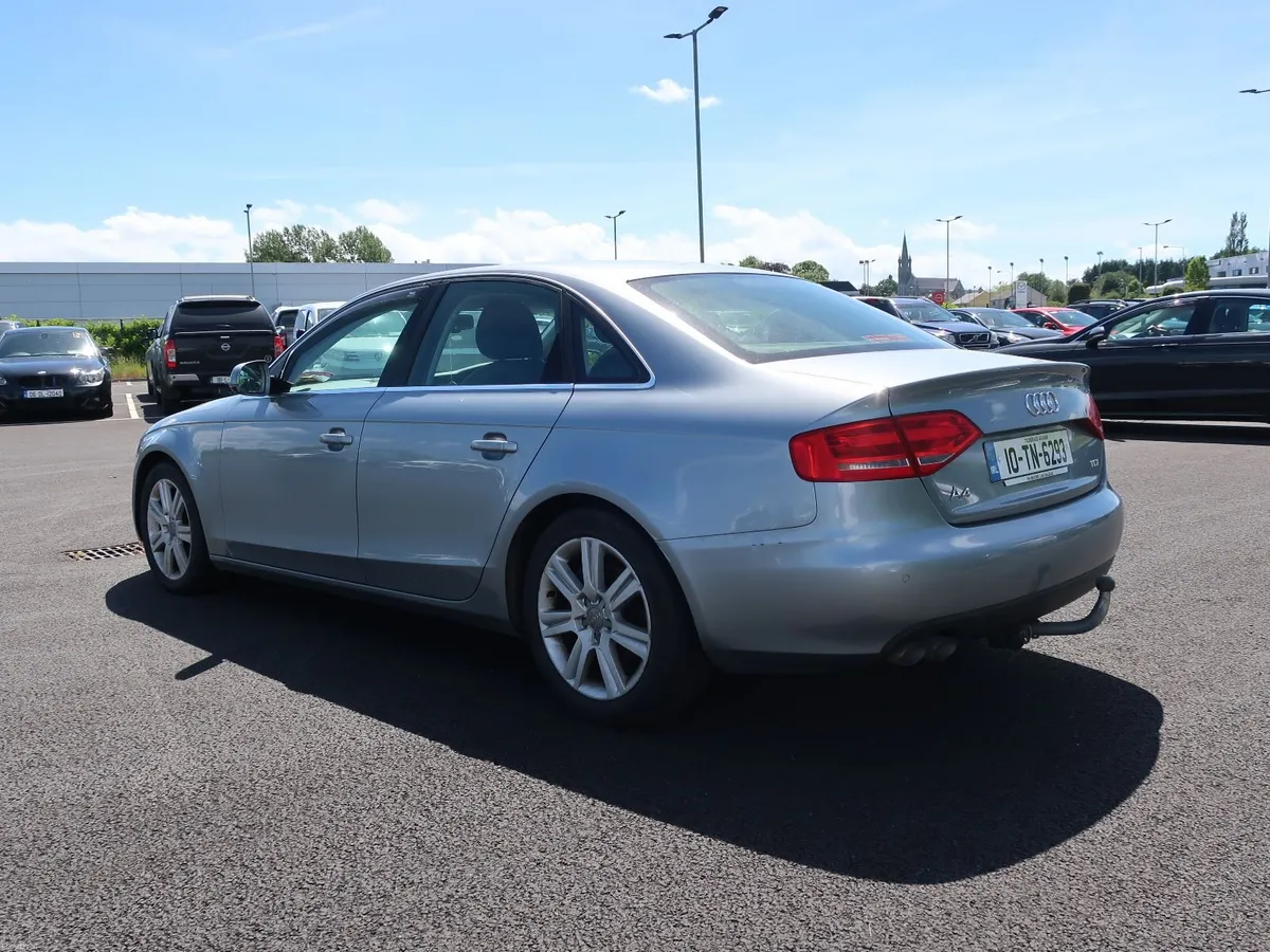 2010 Audi A4 2.0 TDI SE 136PS 4DR - Image 2