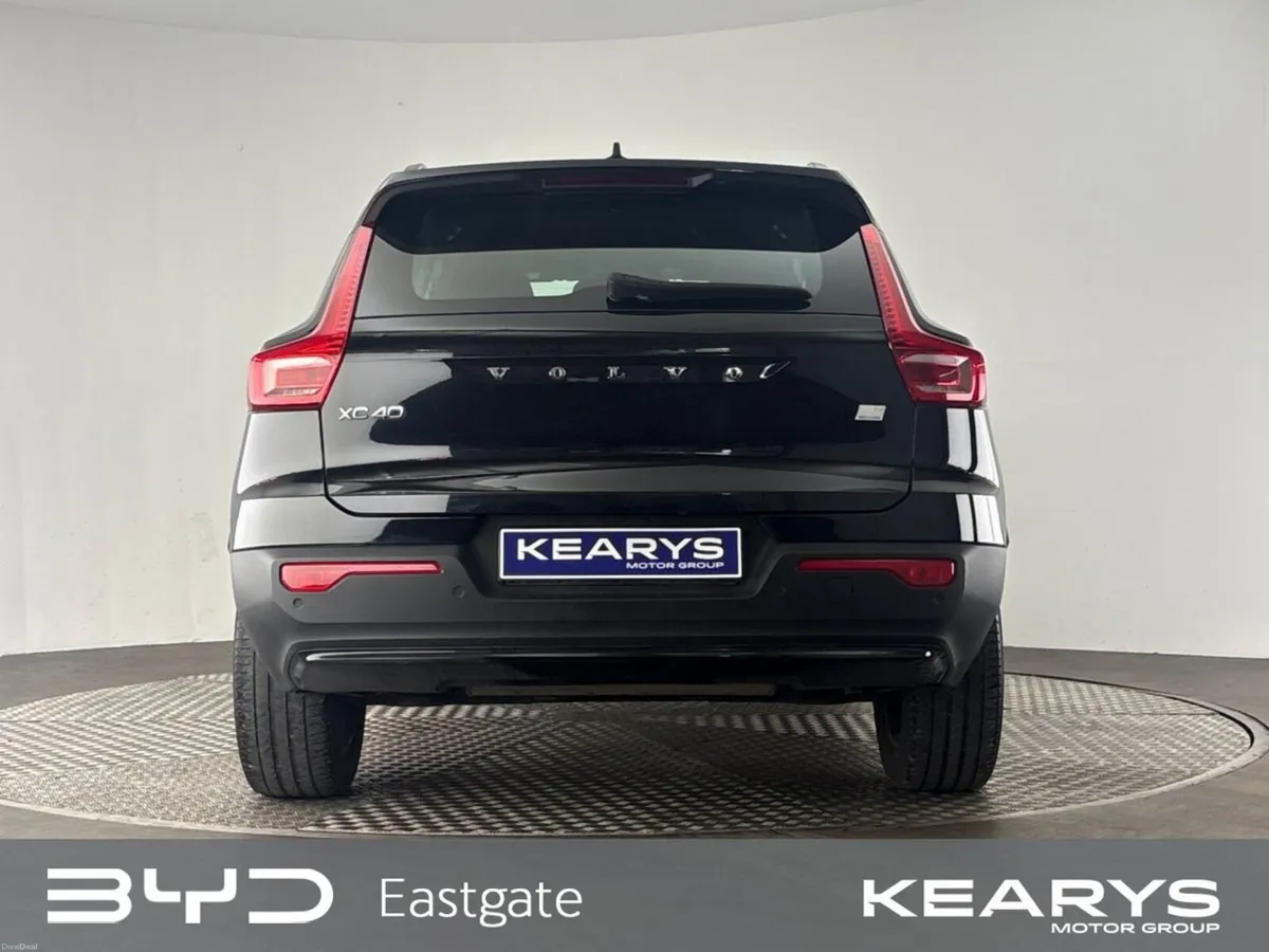 Volvo XC40 PHEV T4 (197hp) R-Design FWD - Image 6