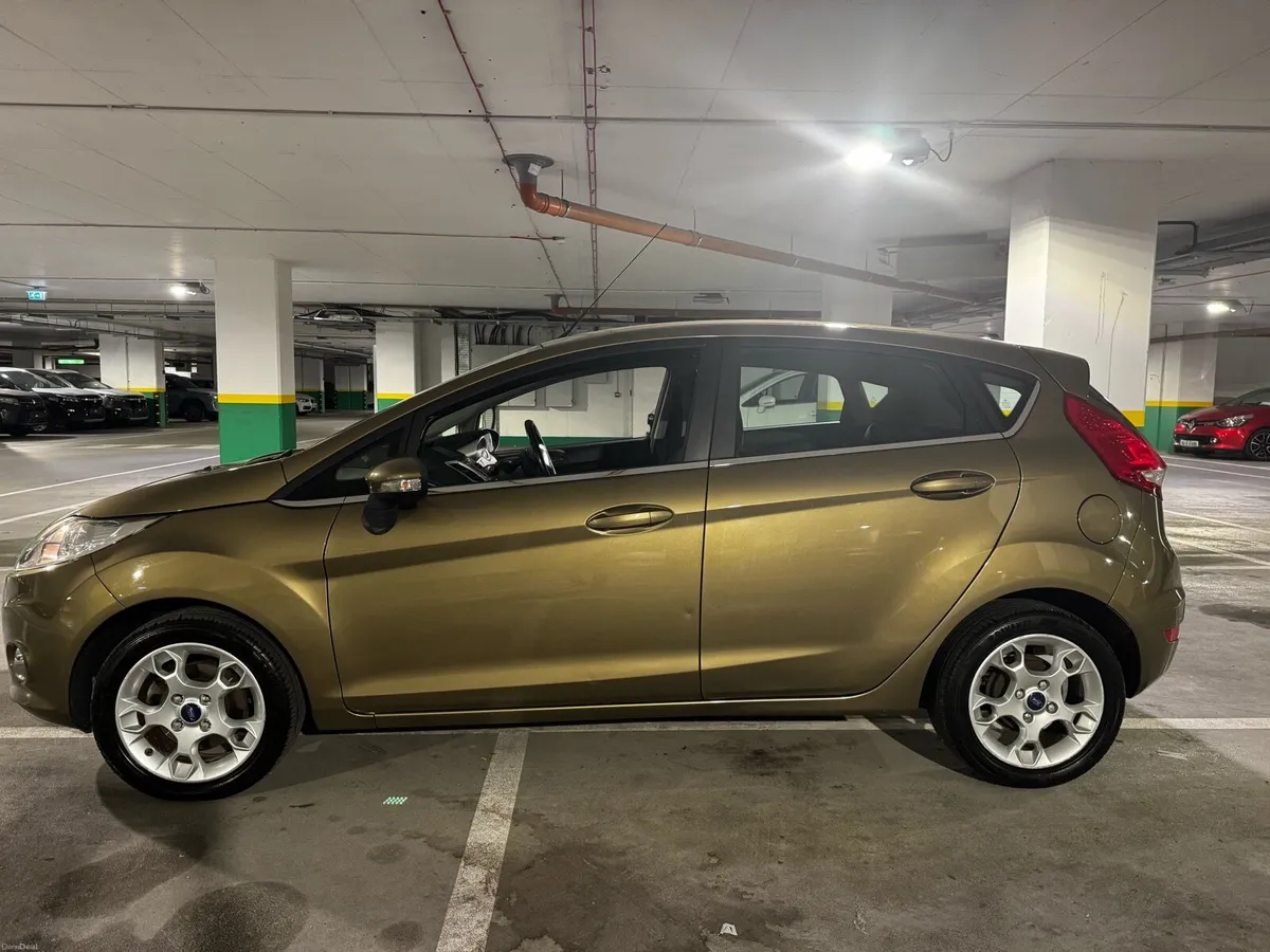 Ford Fiesta Titanium - Image 4