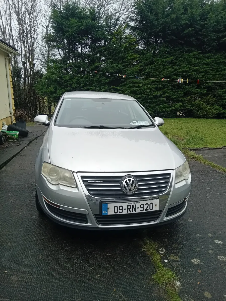Volkswagen Passat 2009 - Image 3