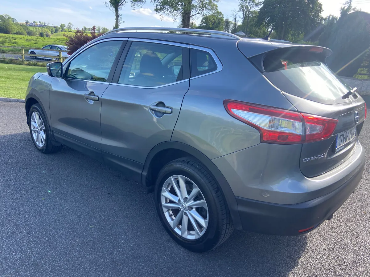 Nissan Qashqai 1.2 Sv Automatic - Image 4