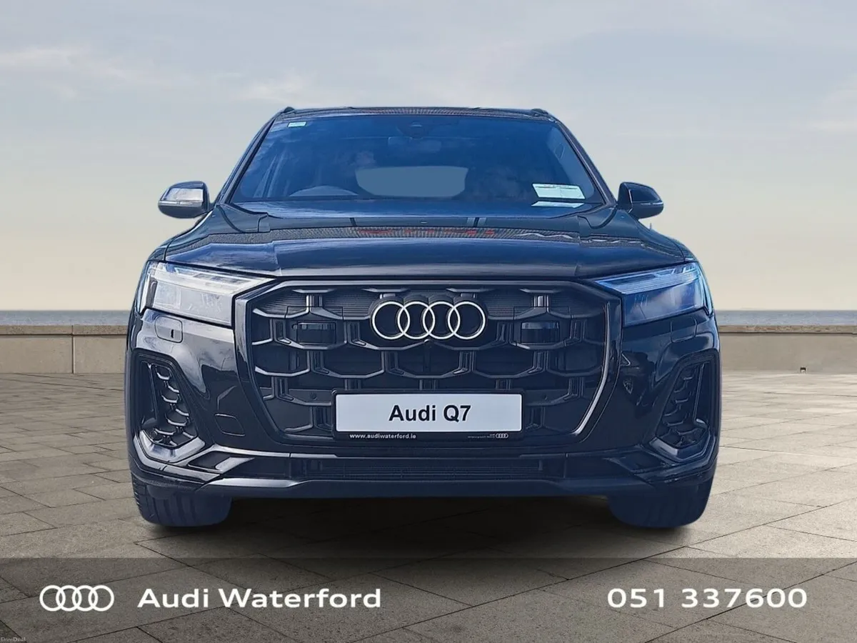 Audi Q7 45 TDI S Line Quattro - Image 2