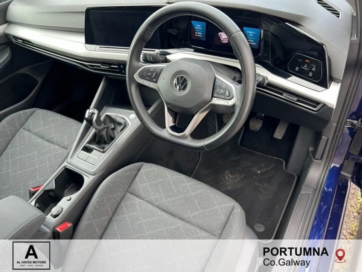 Volkswagen Golf 1.0 TSI 110HP Life - Image 6