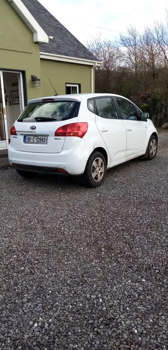 Kia Venga 2016 - Image 2