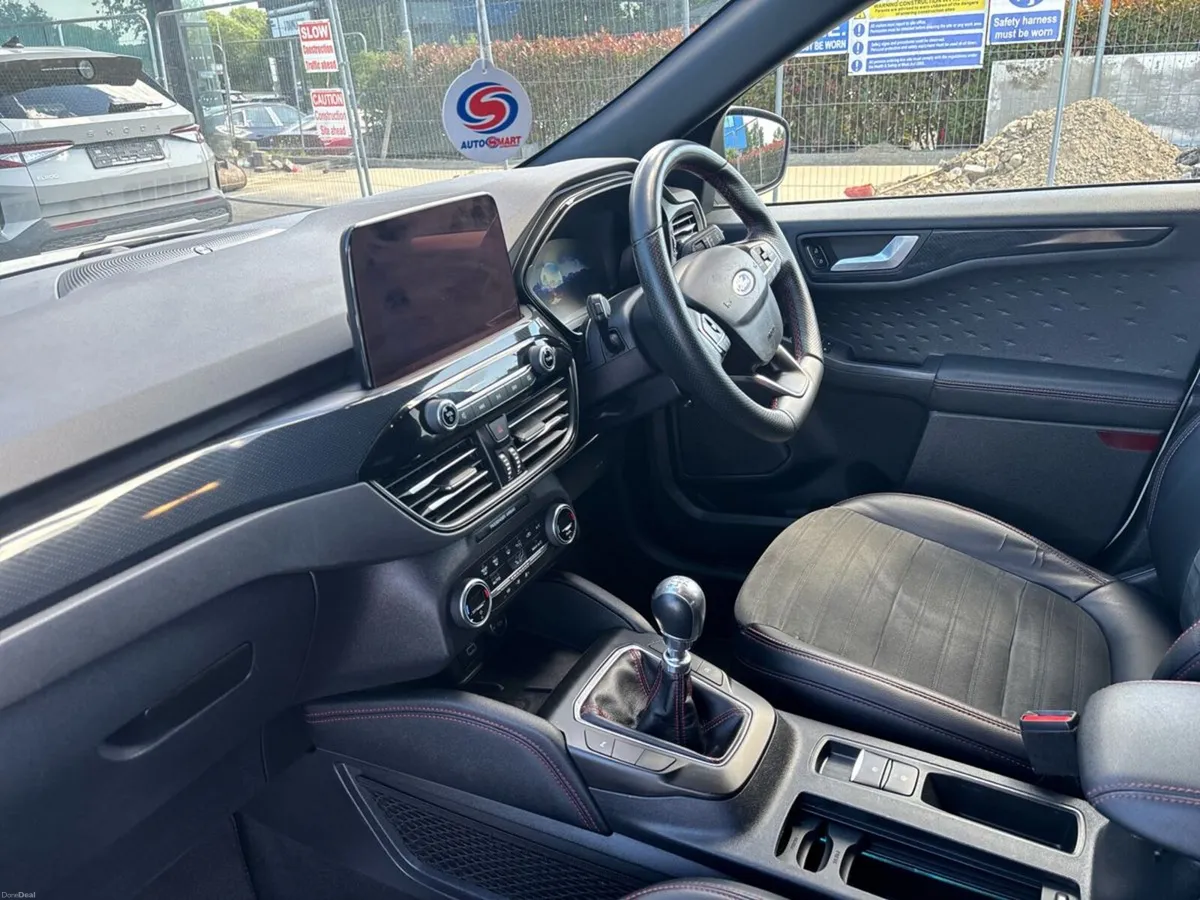 Ford Kuga 1.5 EcoBlue 120PS ST-Line X - SUMMER SAL - Image 3