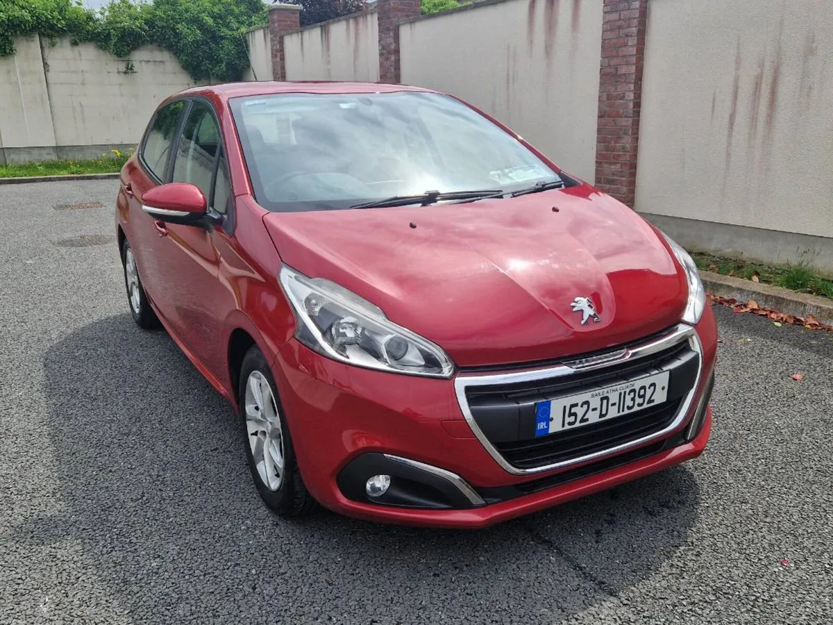 2015 peugeot 208 - Image 2