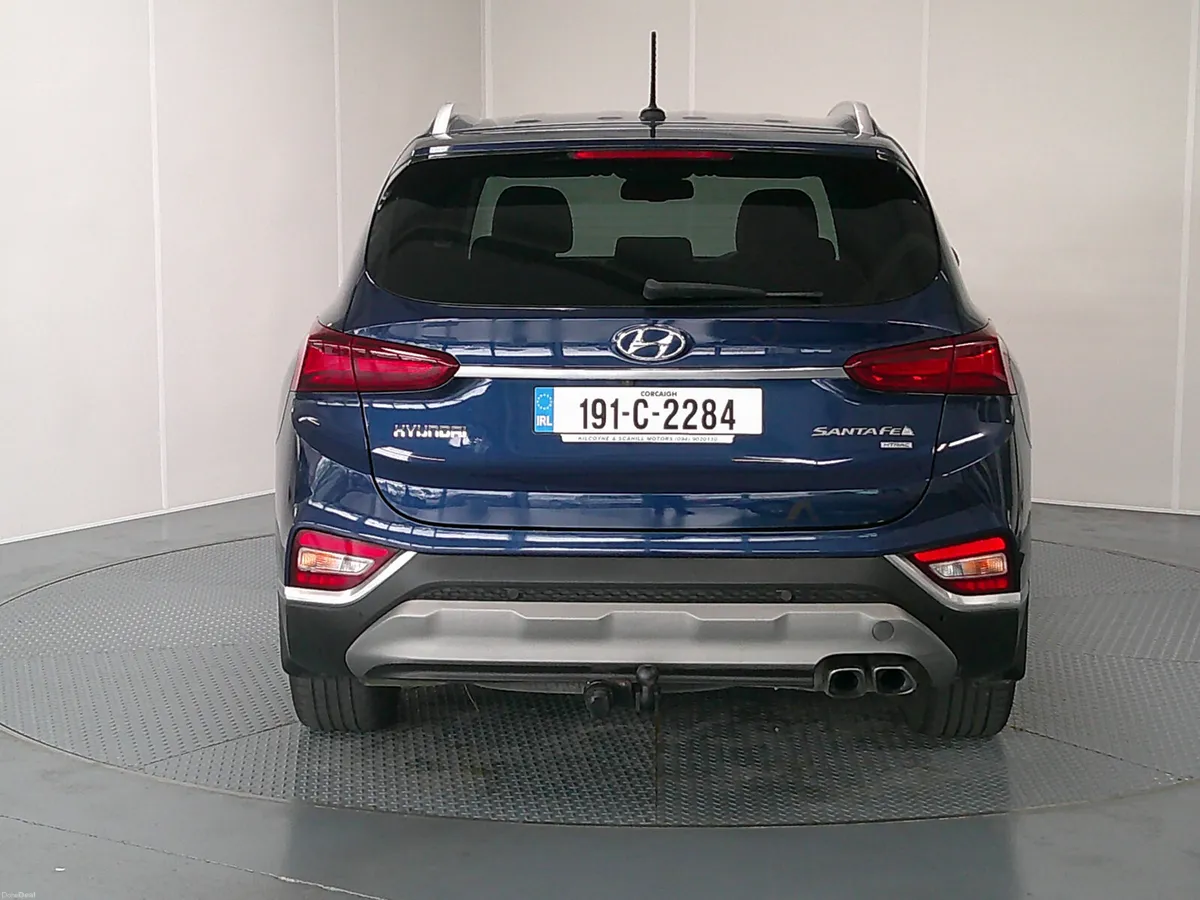 Hyundai Santa Fe 2019 - Image 6