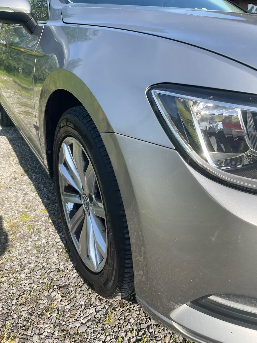 Volkswagen Passat SE Business 150 BHP NCT Jan '28 - Image 4