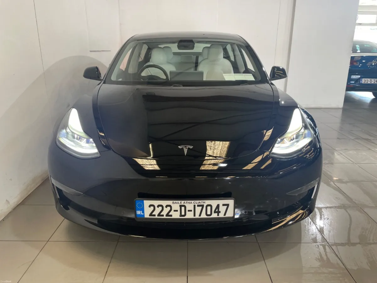 Tesla Model 3 LONG RANGE AWD BATTERY HEALTH 92.6% - Image 3