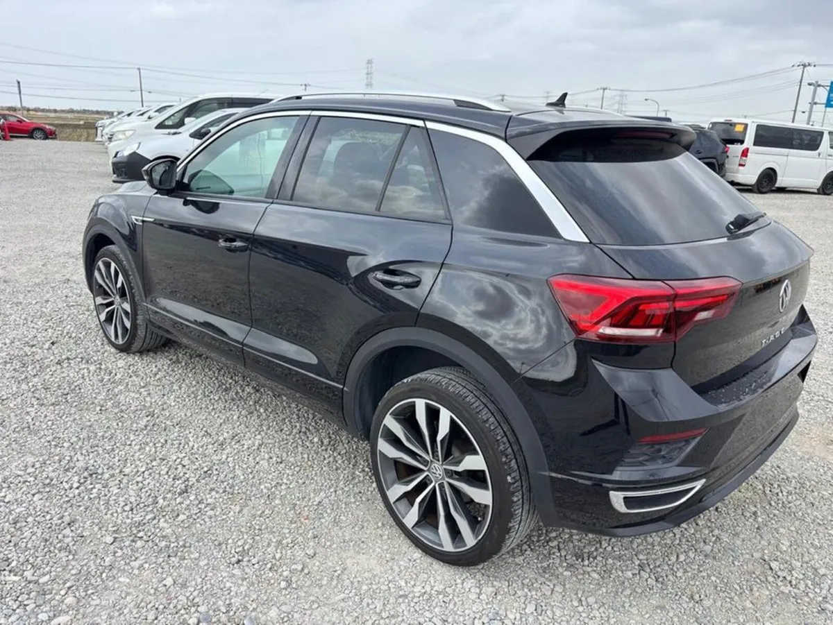 Volkswagen T-Roc 202 TDI R Line - Image 4