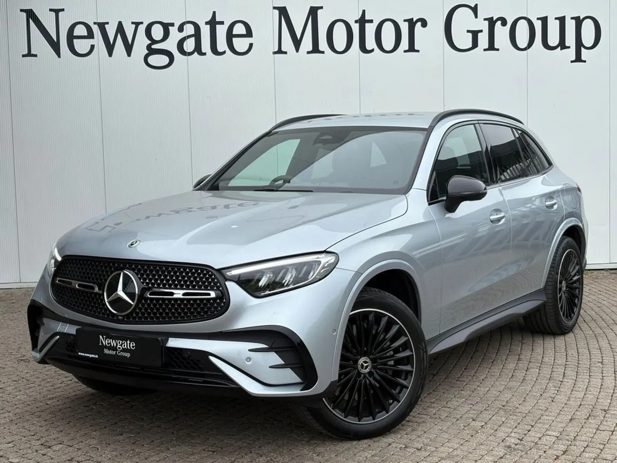 Mercedes-Benz GLC 300e 4MATIC URBAN EDITION - Image 1