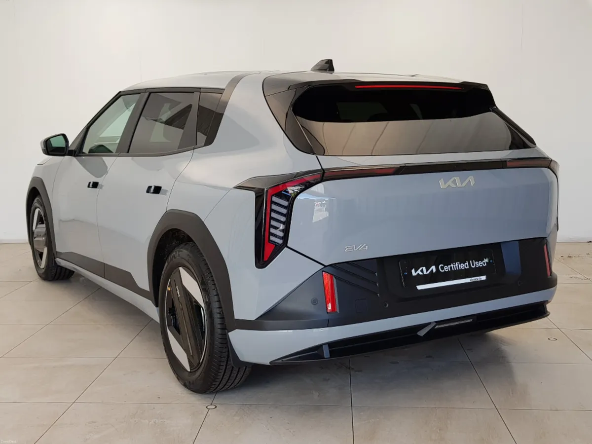 Kia EV4 5HB Earth K2 LR 5DR Auto - Image 3