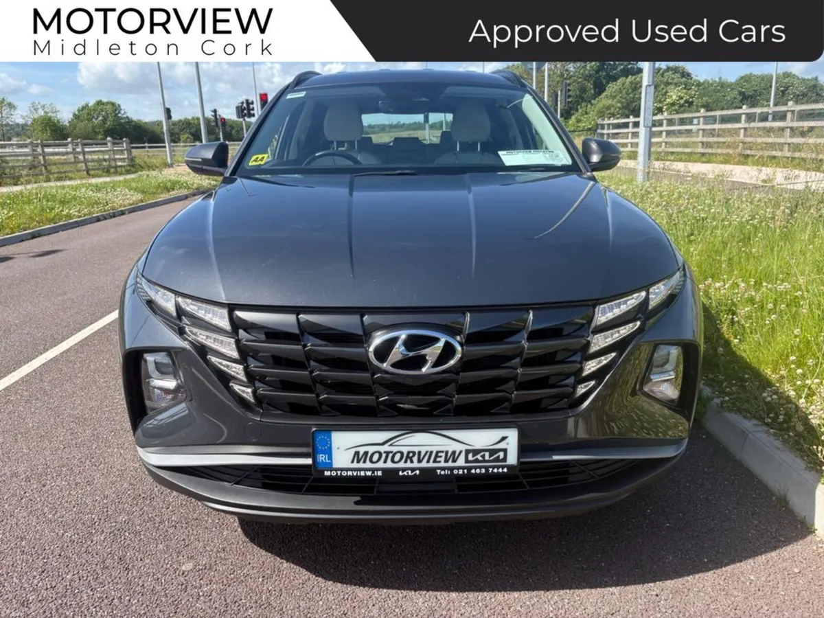 Hyundai Tucson Executive Phev 5DR Auto, - Image 4