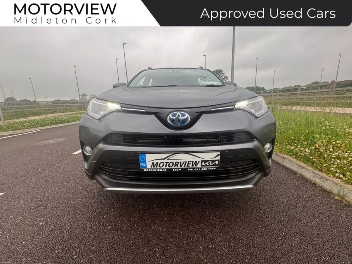Toyota RAV4 reserved cod RAV4 Hybrid Lunasport 2WD - Image 3