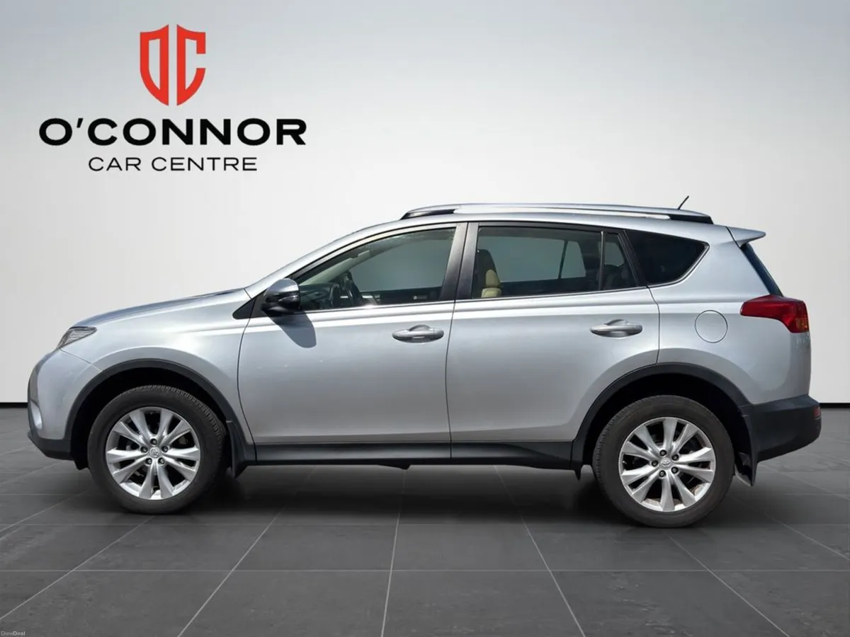 Toyota RAV4 RAV4 2.0D4D SOL 2WD 4DR - Image 3