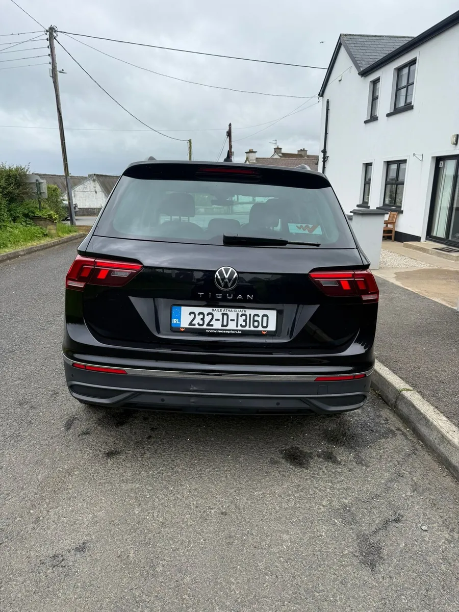 2023 Volkswagen tiguan - Image 6