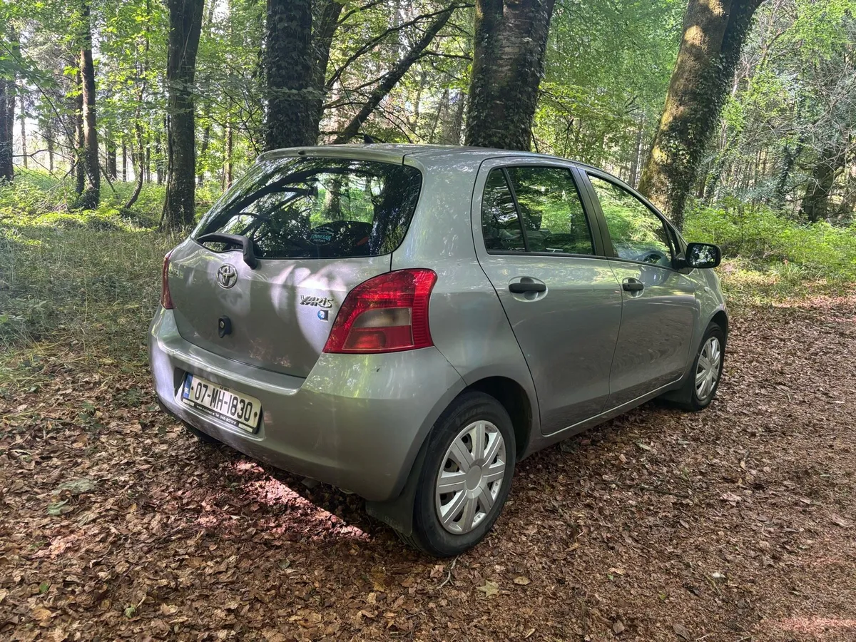 Car - Image 4