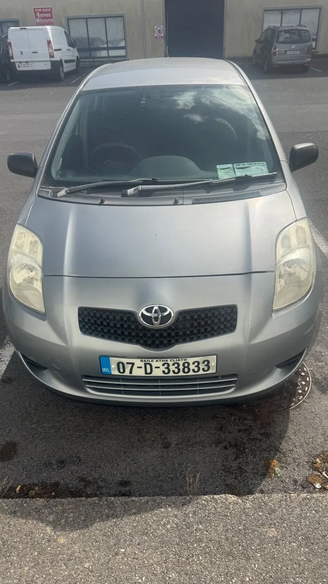 Toyota Yaris 2007 - Image 1