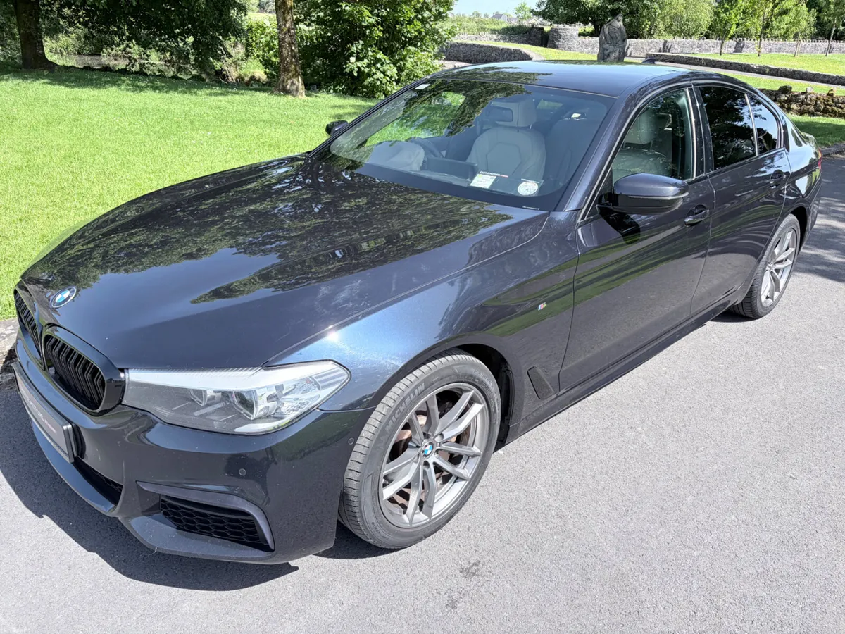 BMW 5-Series 2019 M-Sport - Image 6
