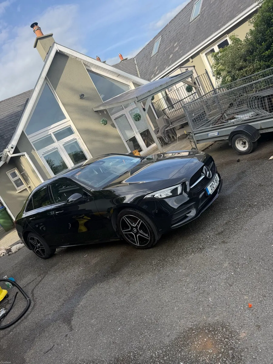 Mercedes A250e - Image 2