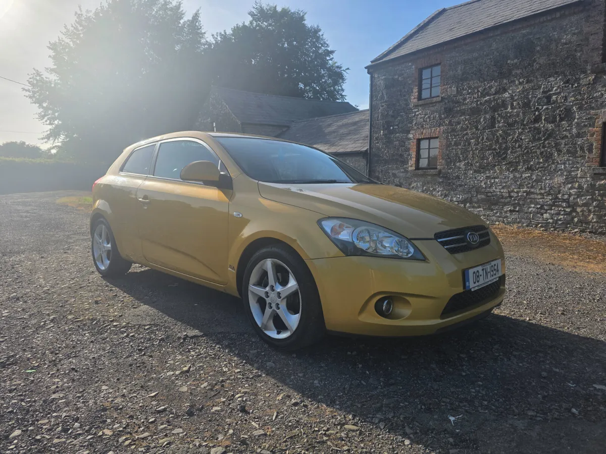 Kia Ceed  1.6 diesel ( NCT and TAX) - Image 1