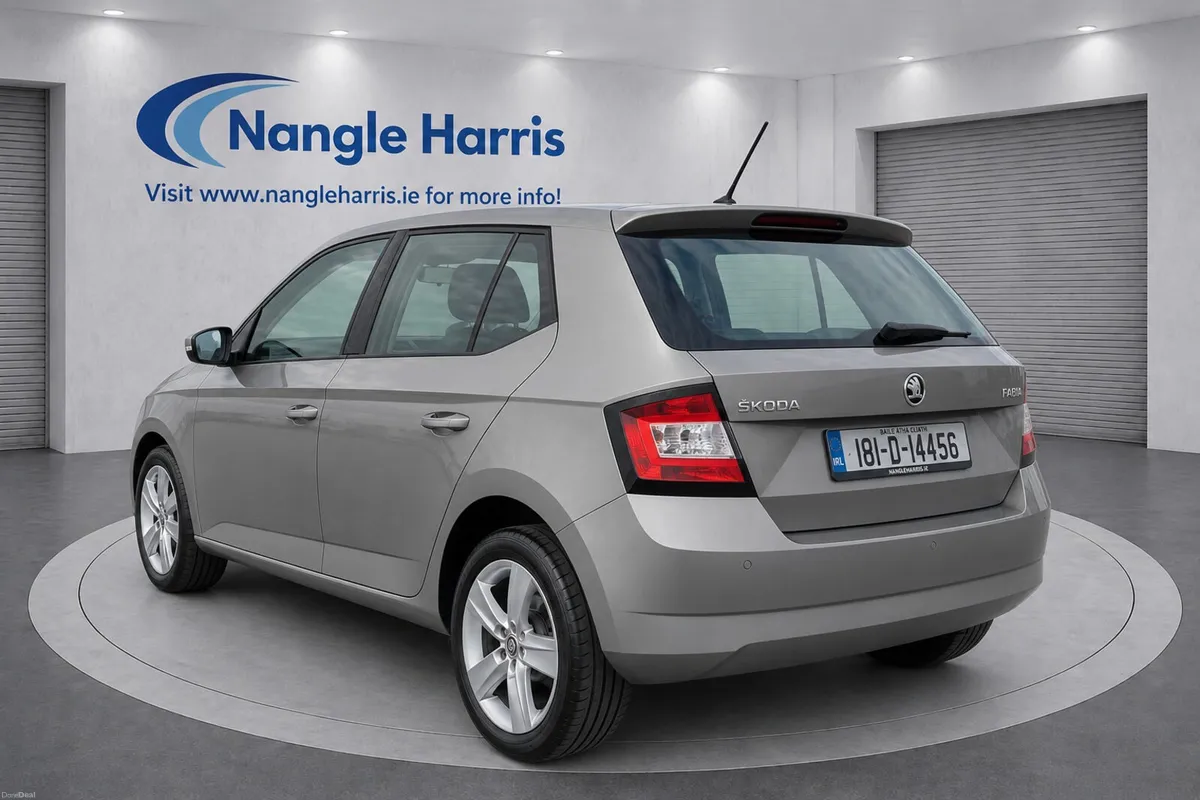 Skoda Fabia Low kms - Image 3