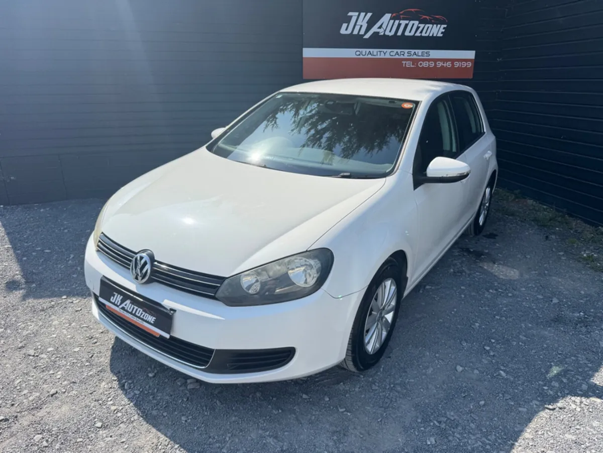Volkswagen Golf 1.2 TSI AUTO - Image 3