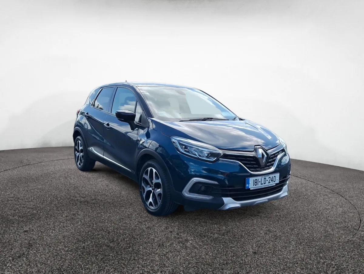 Renault Captur SIGNATURE X NAV DCI 90 4DR - Image 2