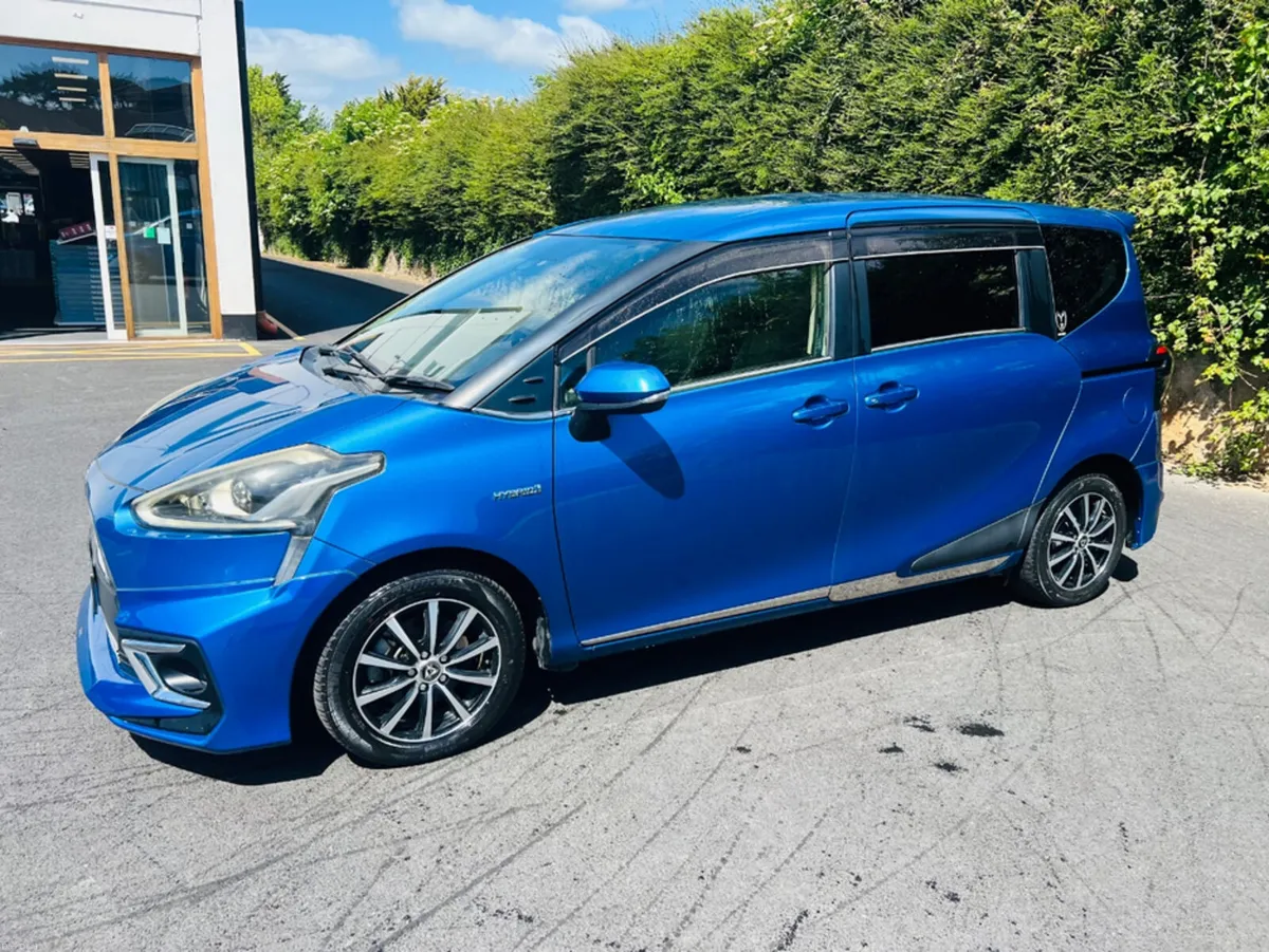 Toyota Sienta FINANCE AVAILABLE FROM €48 P/W - Image 6