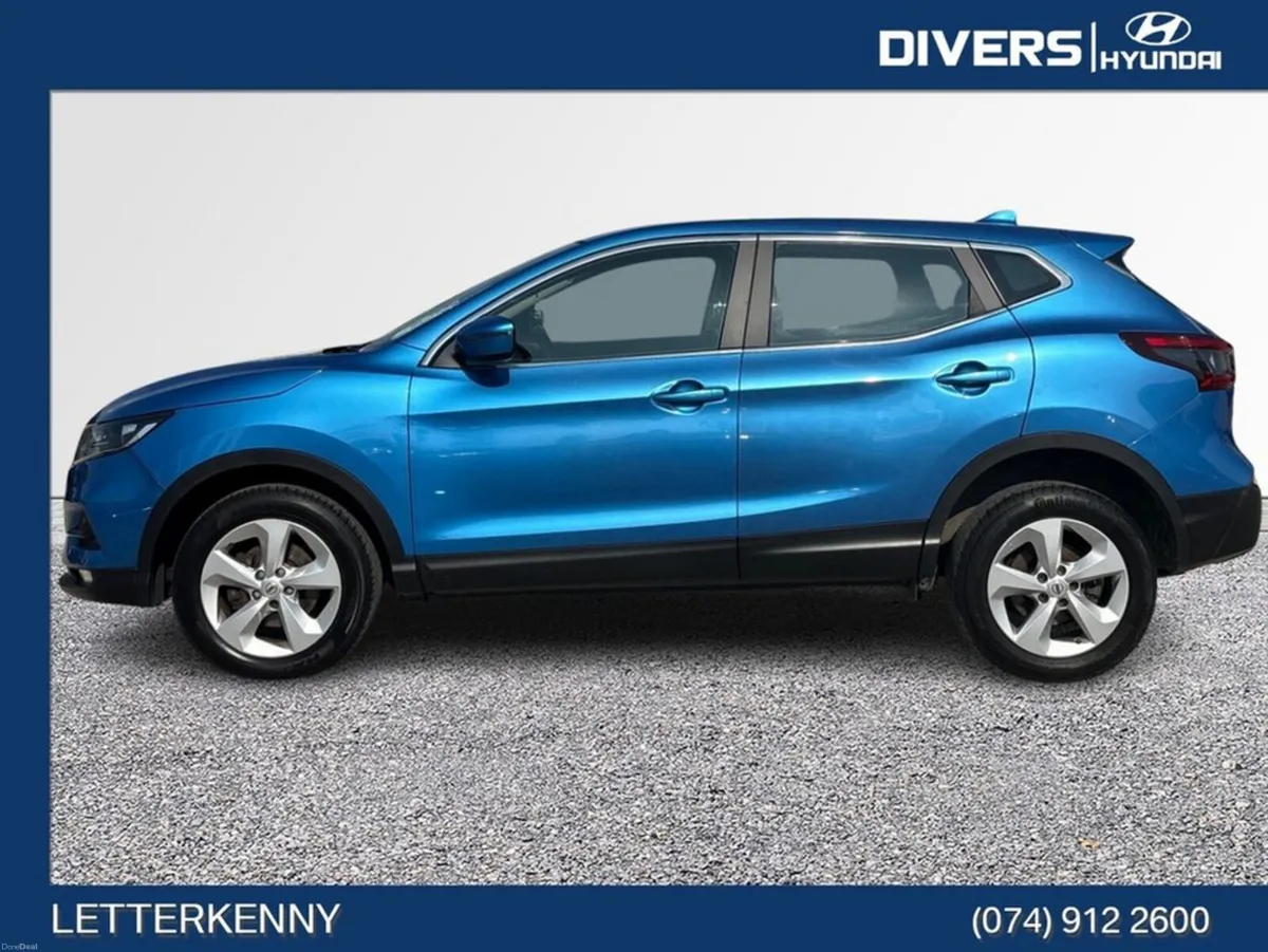 Nissan Qashqai Acenta Premium 1.5 Diesel - Image 5