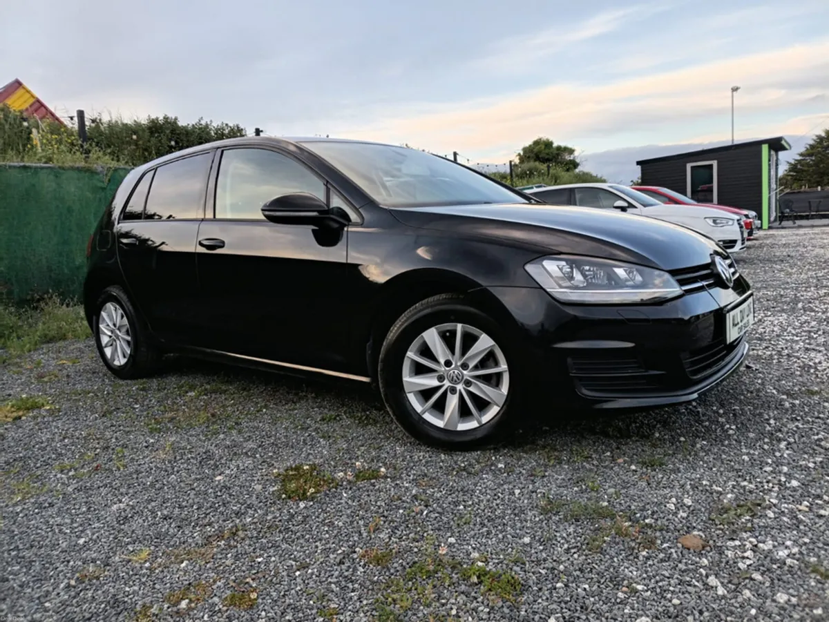 Volkswagen Golf TSI COMFORTLINE - Image 3
