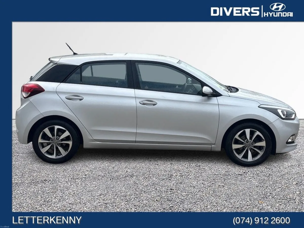 Hyundai i20 Active Deluxe 1.2 Petrol - Image 3