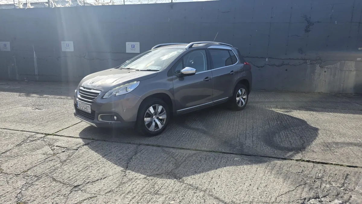 2016 Peugeot 2008 1.2 Petrol - Image 2