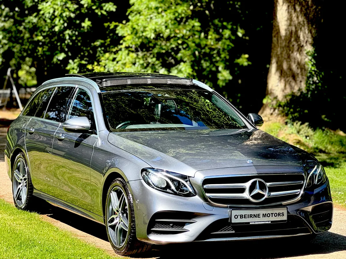 E220 AMG PREMIUM PLUS * LOW KMS * - Image 2