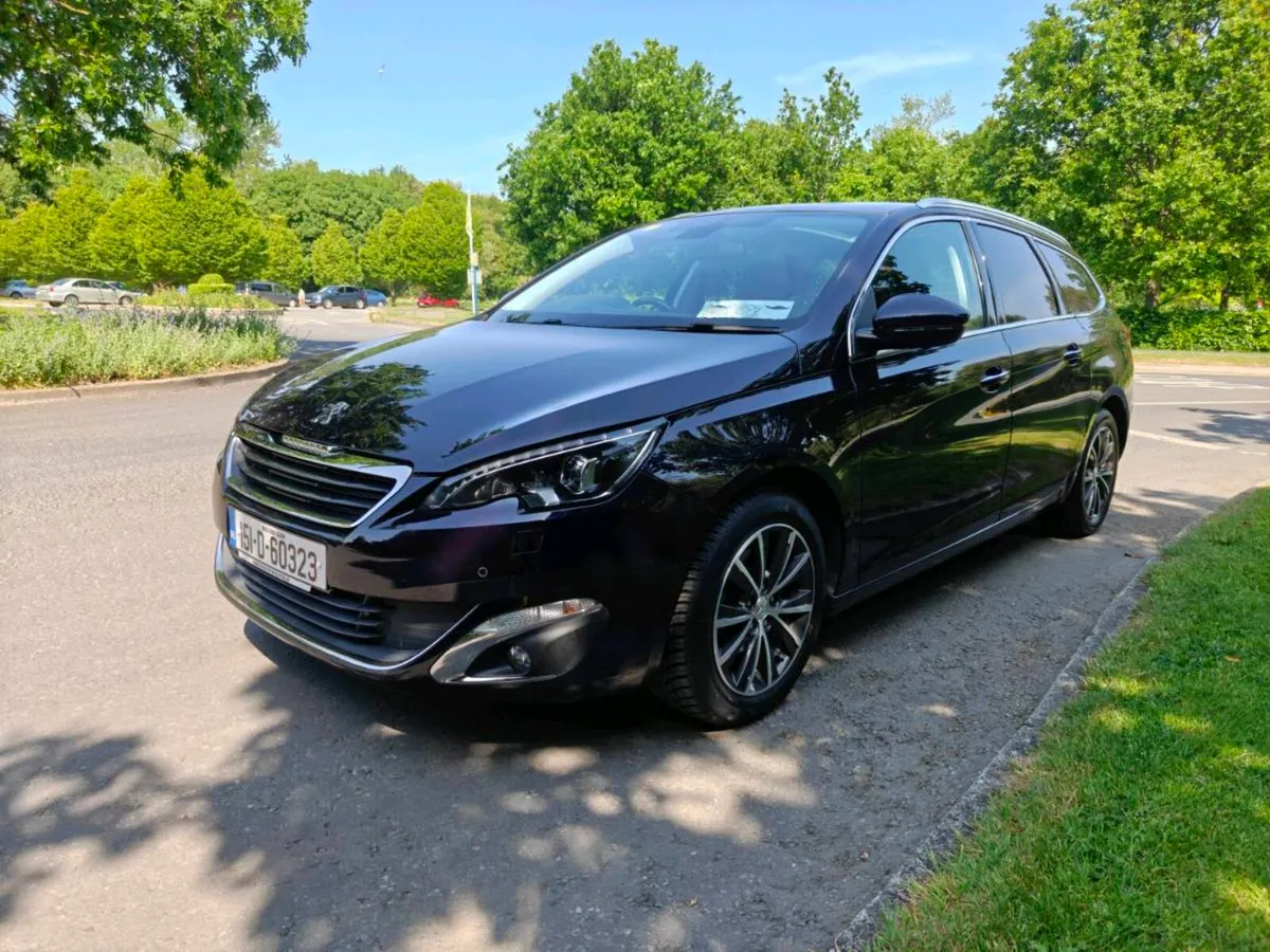 2015 Peugeot 308 130bhp 1.2L Automatic Pan Roof - Image 2