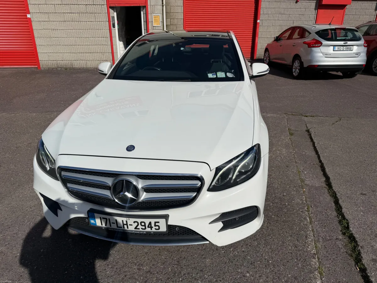 Mercedes-Benz E-Class 2017 - Image 4