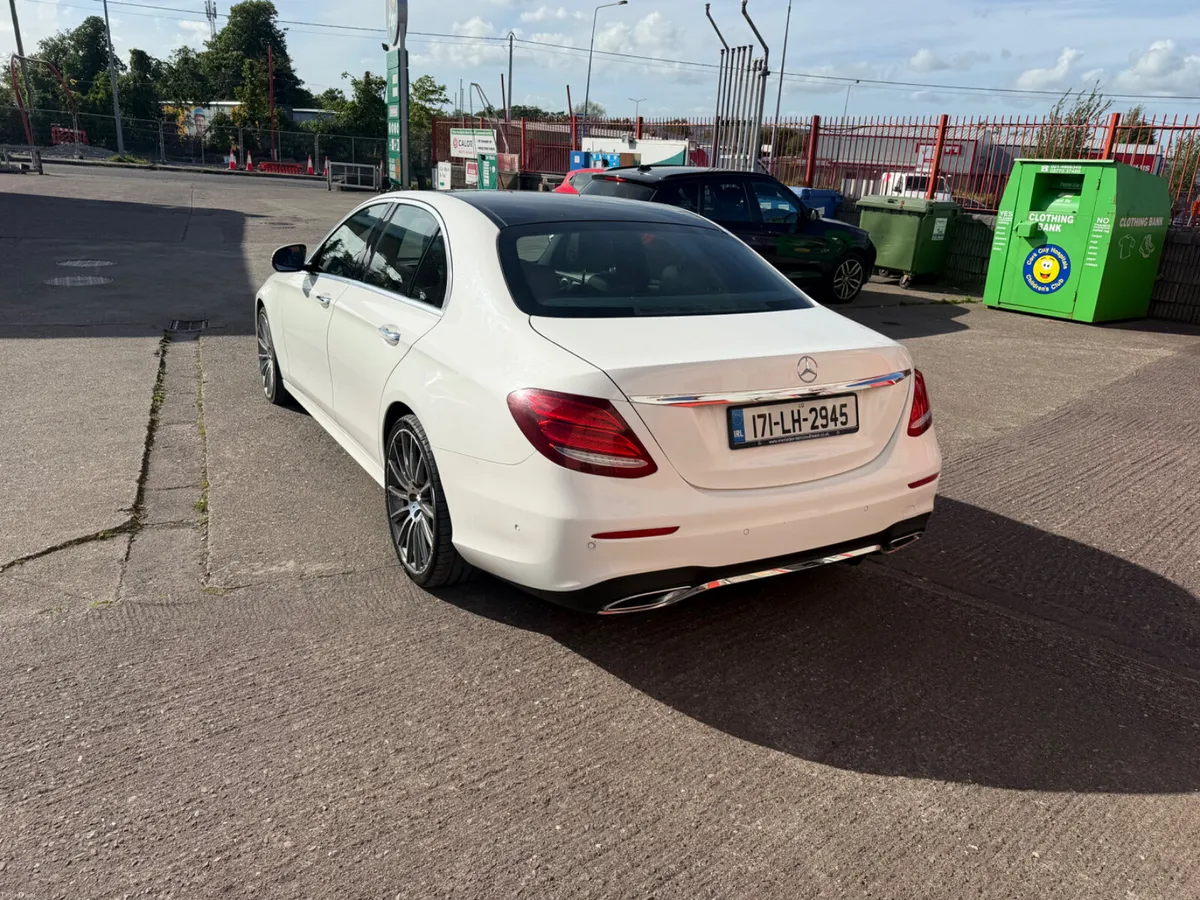 Mercedes-Benz E-Class 2017 - Image 3