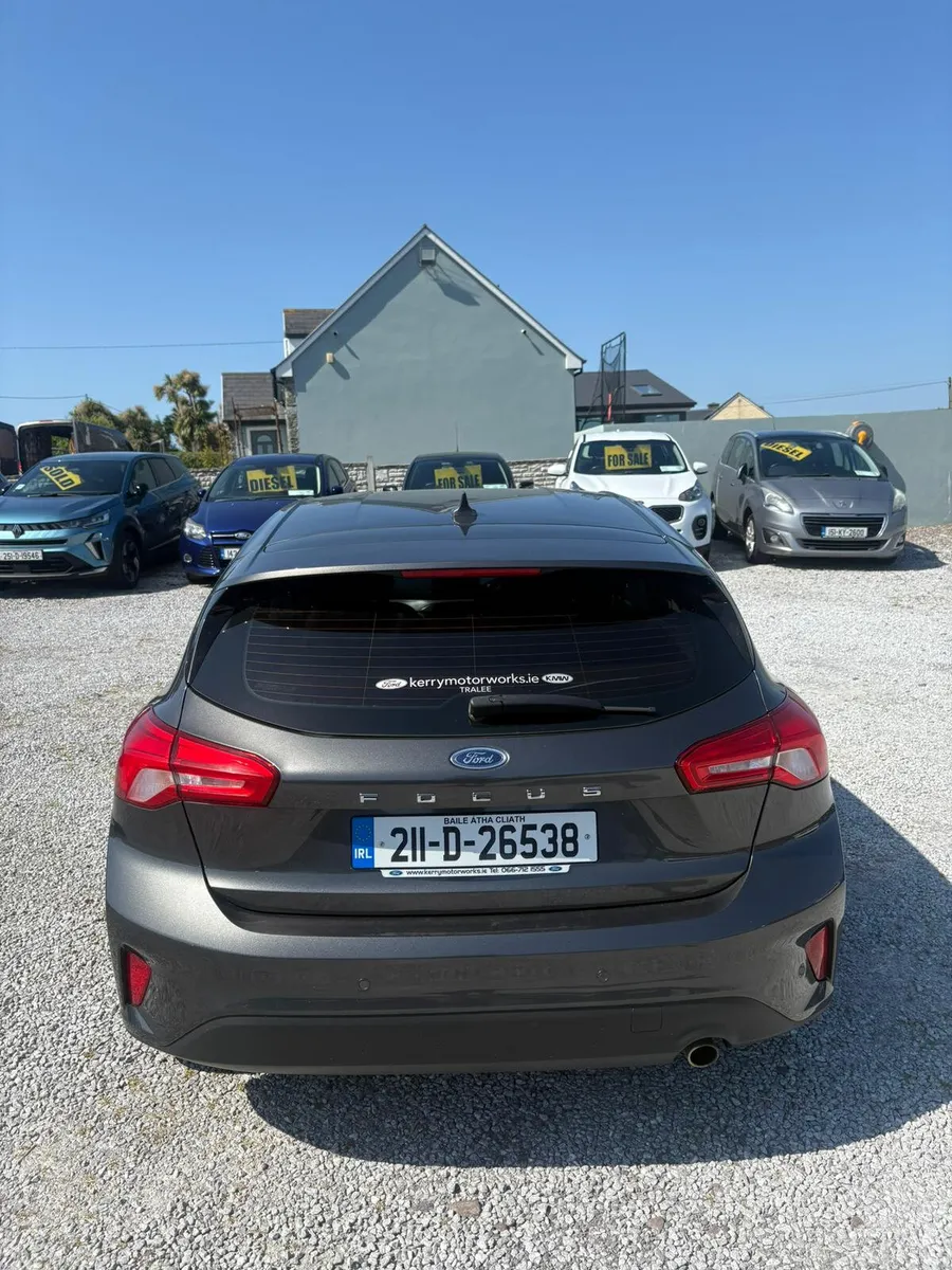 Ford Focus 2021 - Image 5