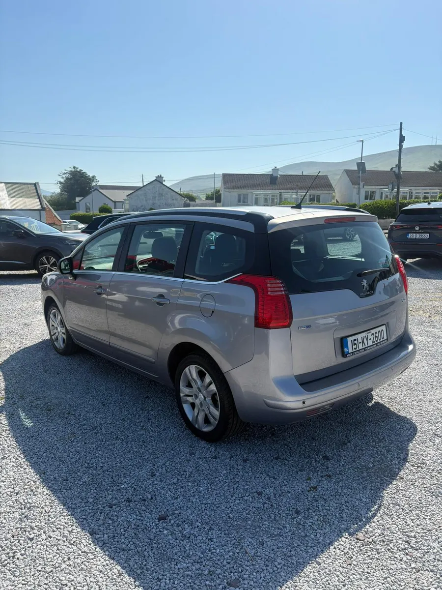 Peugeot 5008 2015 - Image 6