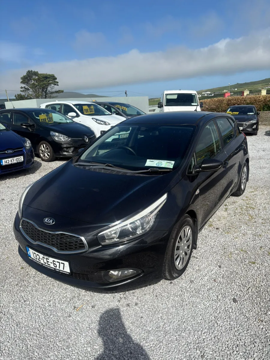 Kia Ceed 2013 - Image 1