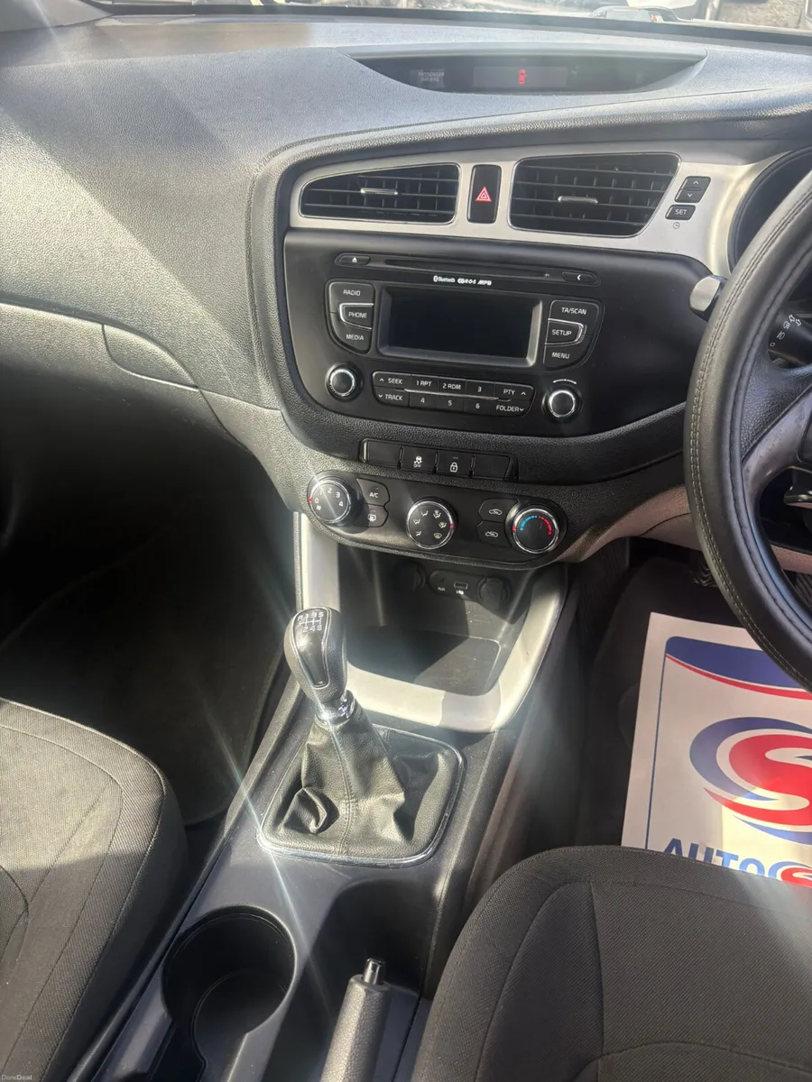 Kia Ceed 2013 - Image 6
