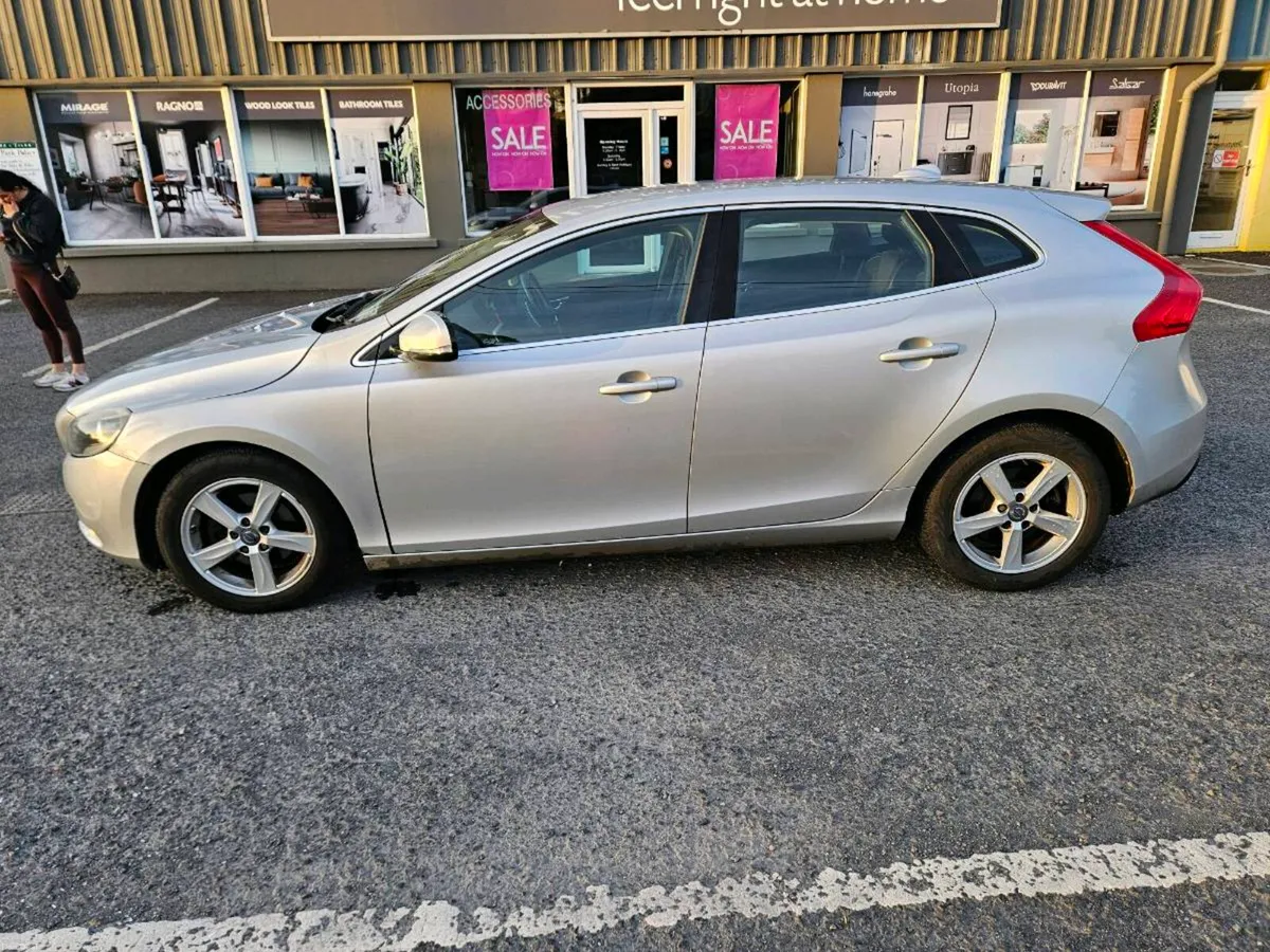 Volvo 1.6 D2 new nct 05/2027 tax 03/2027 - Image 4