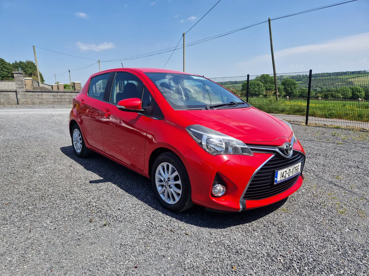 142 TOYOTA YAIRS 1.0 SOL...FACELIFT... - Image 1