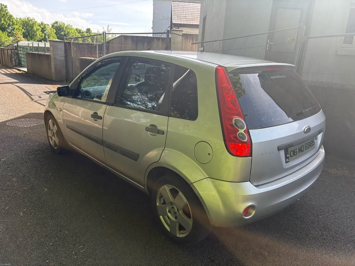 2006 Ford Fiesta 1.2 Petrol NCT 11/26 TAX 07/26 - Image 4