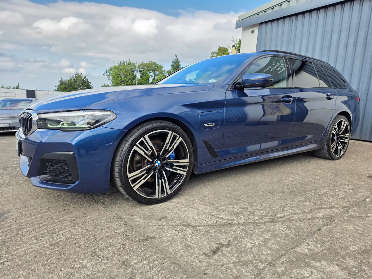2023 BMW 530E * XDRIVE M-SPORT * ESTATE * - Image 3