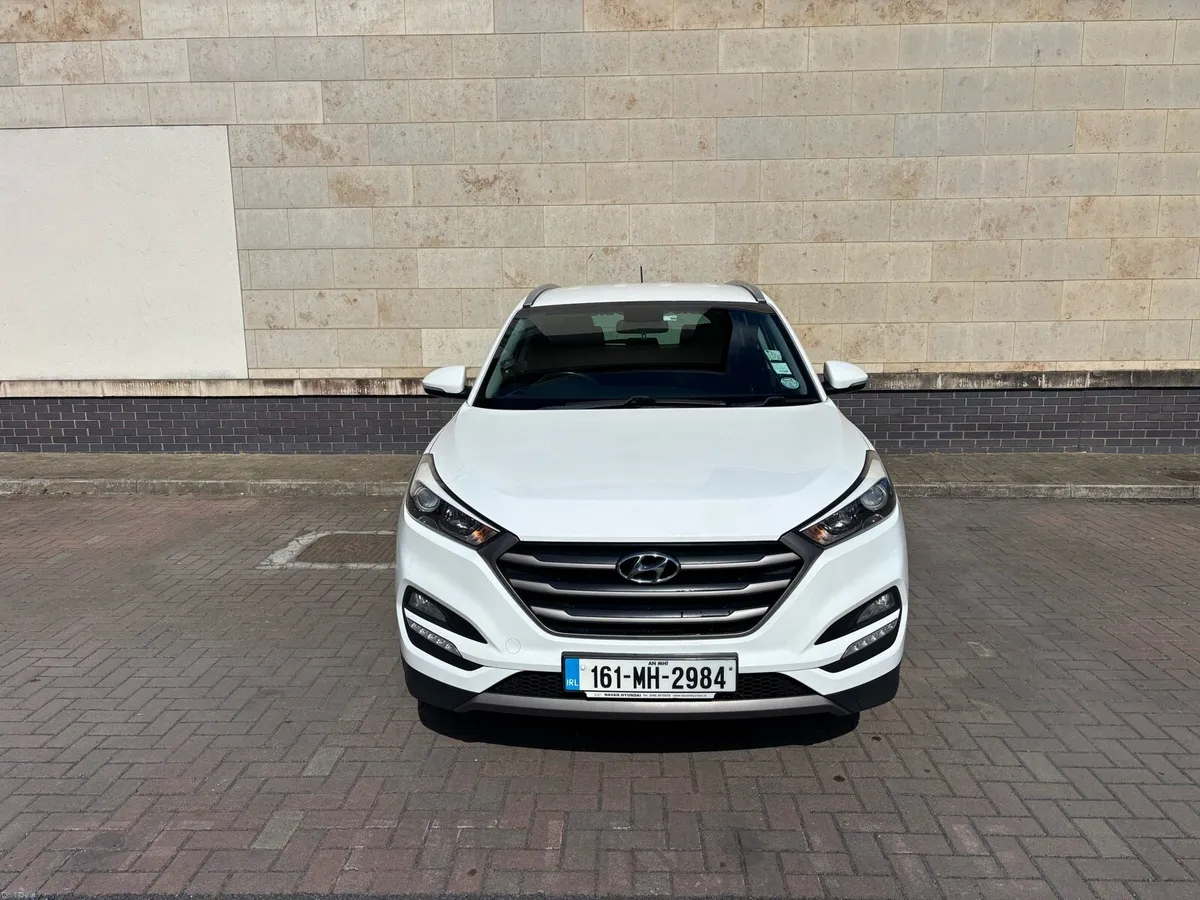 2016 Hyundai Tucson Comfort Plus - Image 2