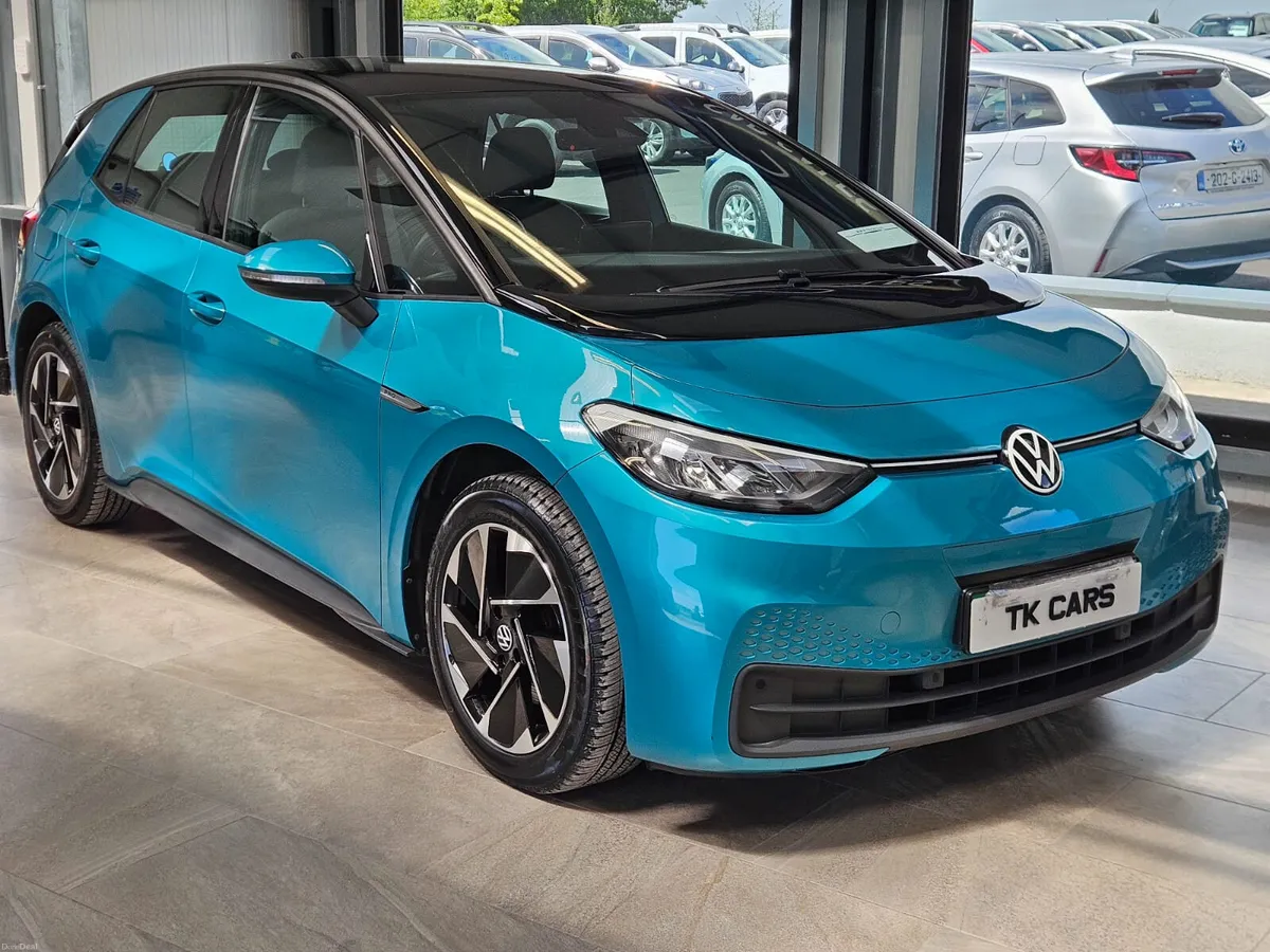 22 VOLKSWAGEN I.D3 LIFE 58 kWh - Image 1