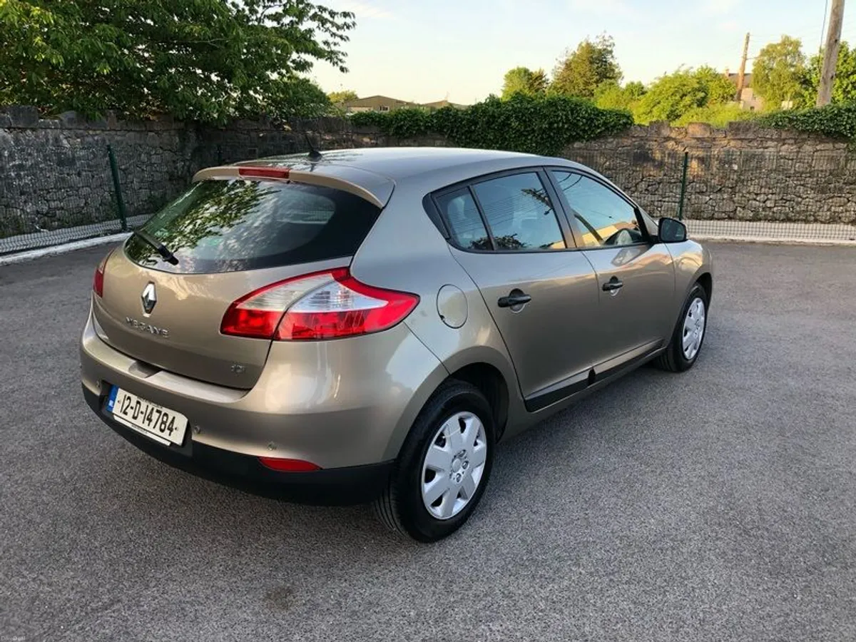 2012 Renault Megane - Image 3