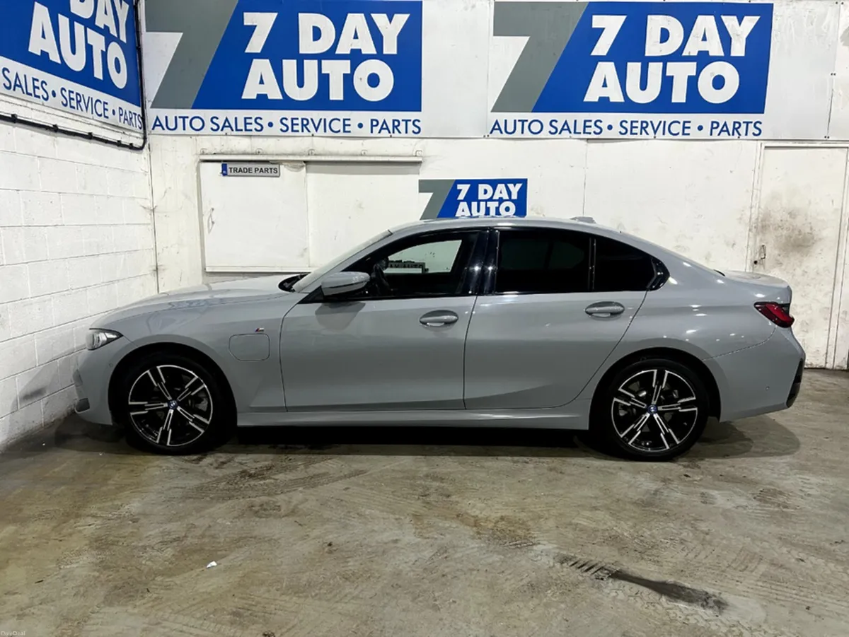 BMW 3-Series M SPORT 330E 4DR AUTO - Image 4