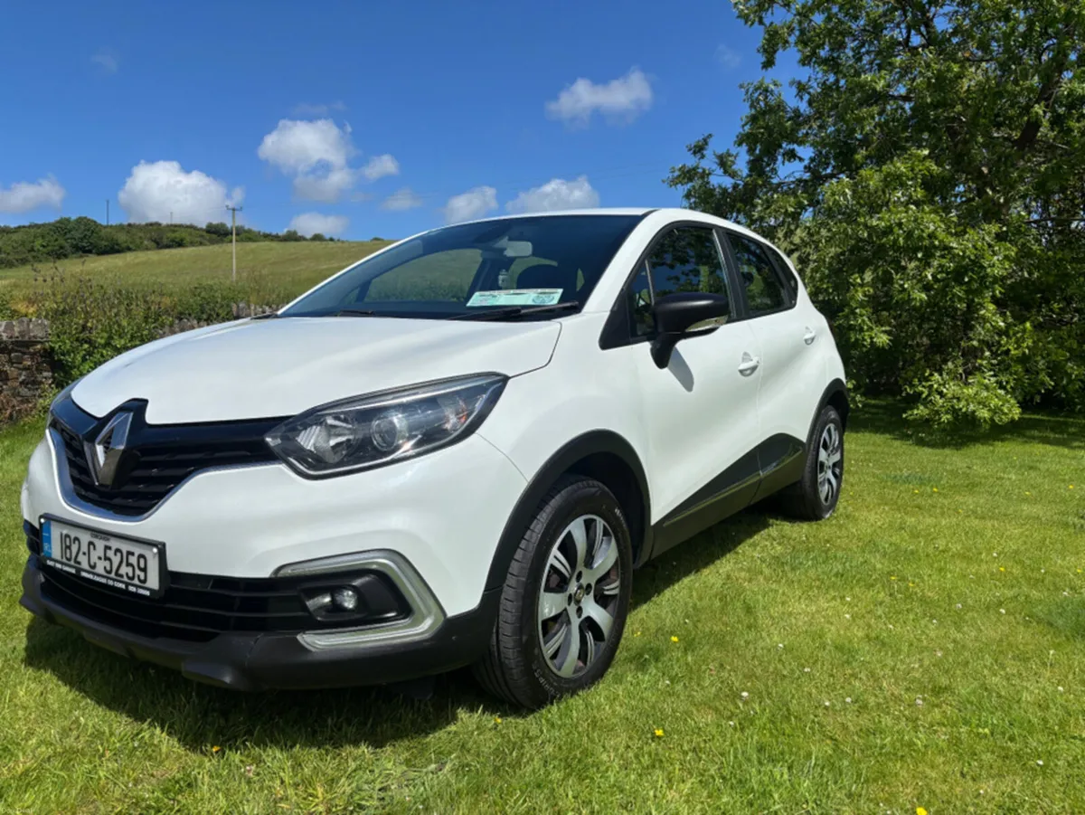 Renault Captur EXPRESSION+ DCI 90 PH2 4DR - Image 2